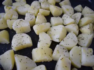 03-easy-baked-potatoes-recipe