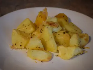 04-easy-baked-potatoes-recipe