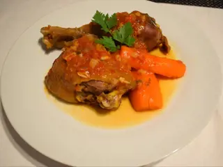 Chicken Legs in Tomato Sauce